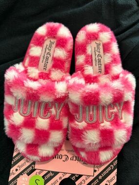 Juicy Couture Hot Pink & White Check Plush Slide Sandals